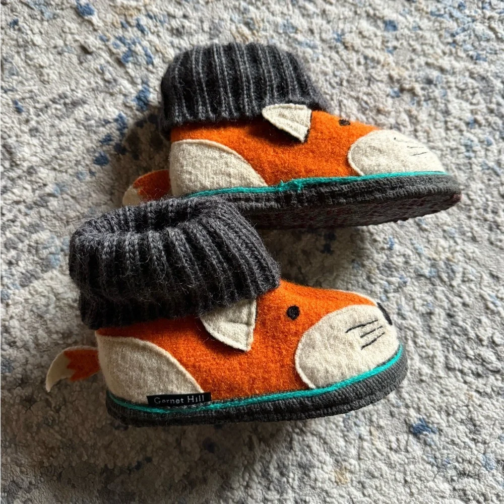 Garnet Hill Fox Face Wool Slipper Boots in Orange and Gray